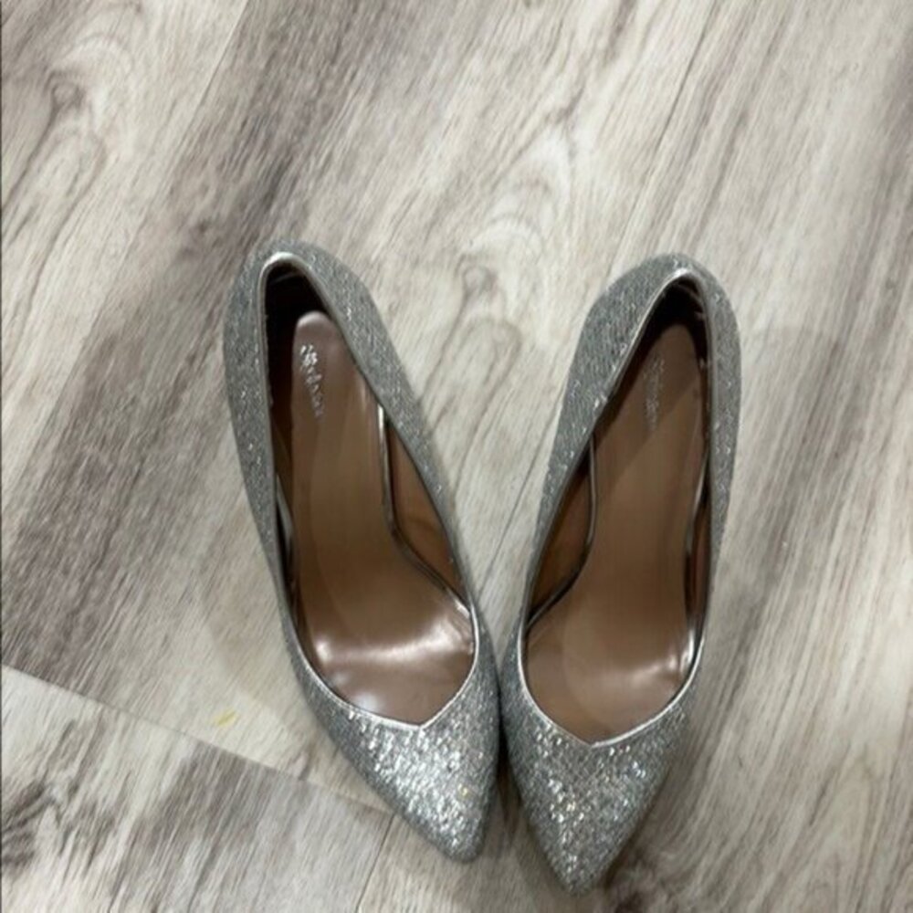 Style & Co Elegant Silver Glitter Women's Heels size 9